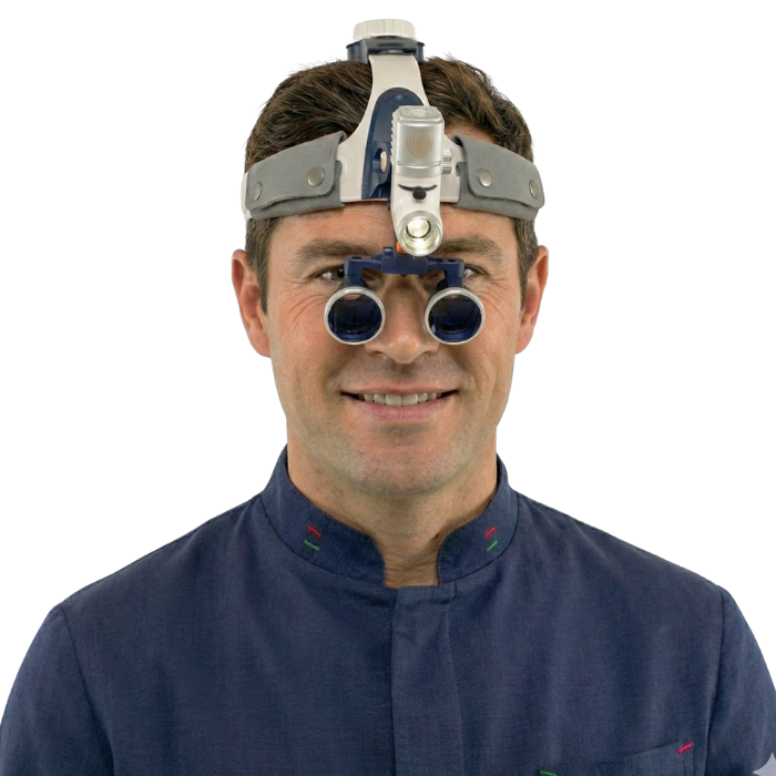 Lente d'Ingrandimento Pro Max con Lenti da 2,5x o 3,5x e Lampada da 80.000 Lumen